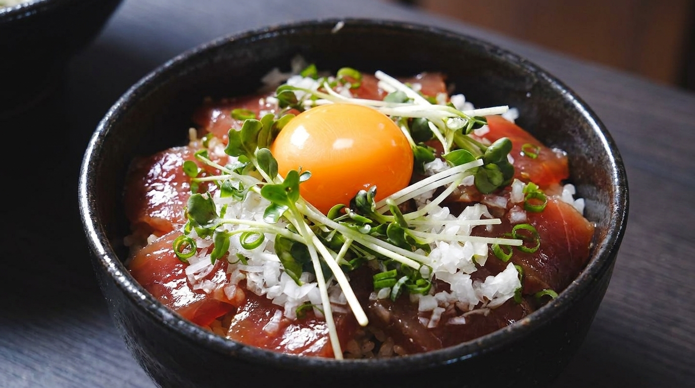 Maguro Don: Bowl di Tonno Marinato Giapponese