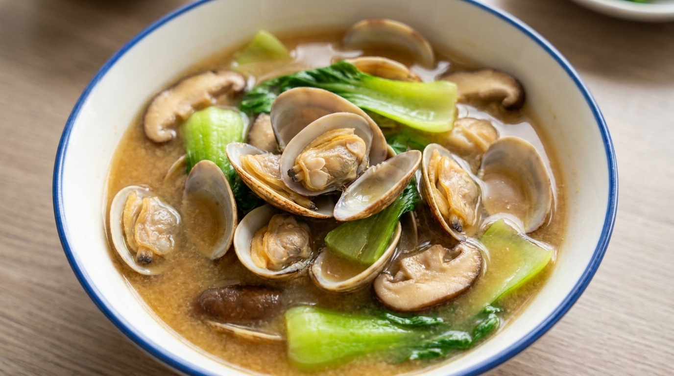 Zuppa di Vongole, Funghi e Pasta di Soia