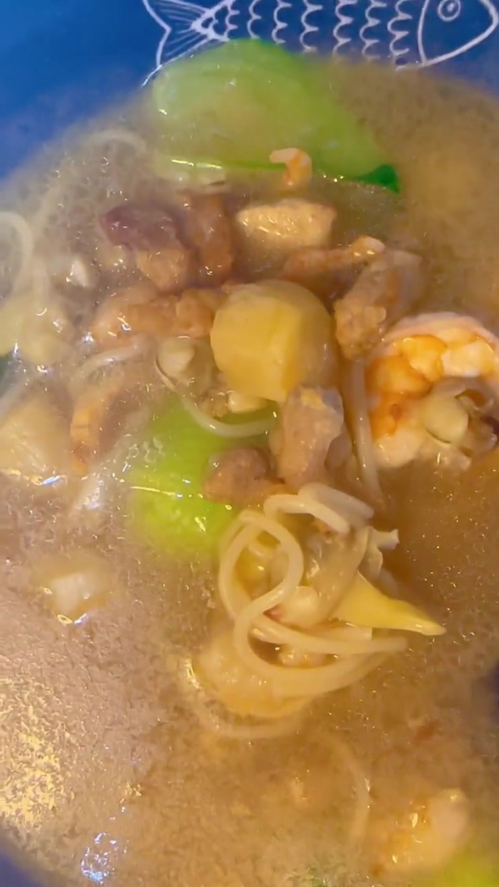 Ramen Saporito ai Frutti di Mare con Pancetta e Shiitake