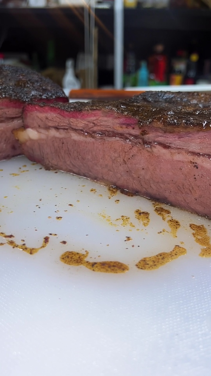 Brisket di Wagyu Stone Axe Affumicato all'Americana